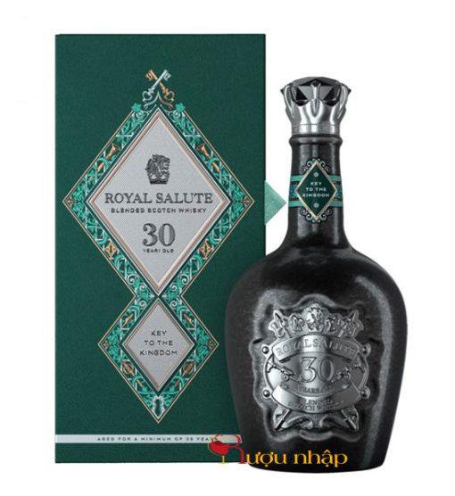 Rượu Chivas 30 Năm Royal Salute