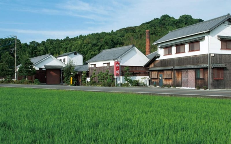 Nhà máy sản xuất rượu Sake