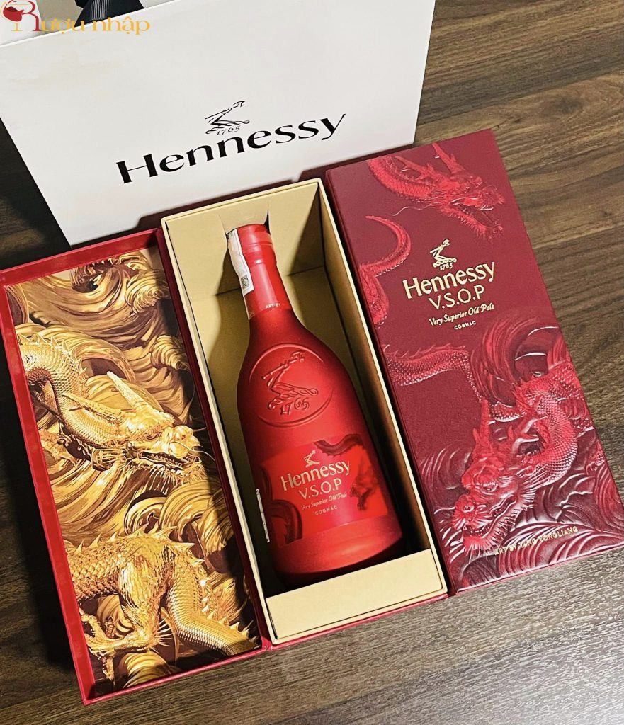 Hennessy VSOP Limited Tết 2024