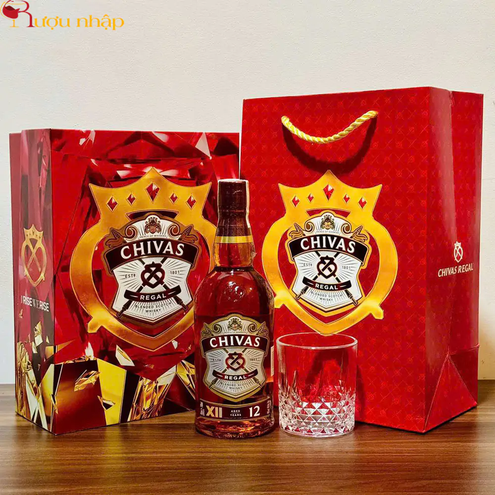 Chivas 12 Năm Hộp Quà Tết 2025 Rượu whisky Chivas 12 Năm Hộp Quà Tết 2025