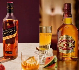 So sánh giữa rượu Chivas và Johnnie Walker