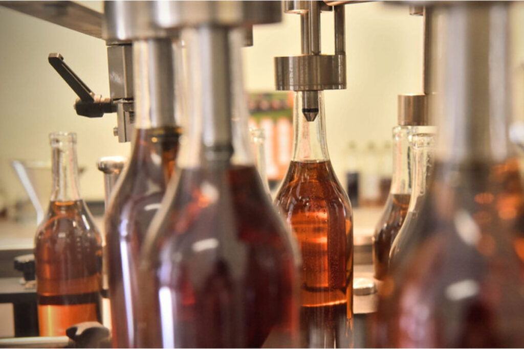 Quy trình sản xuất rượu Brandy đạt tiêu chuẩn và chi tiết