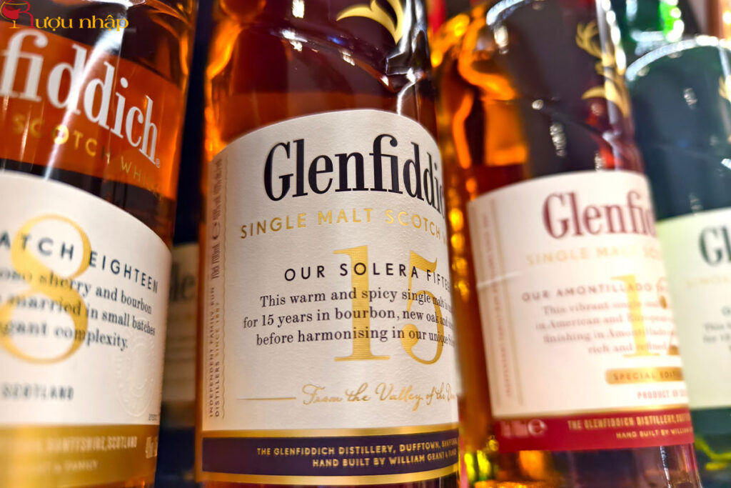 Cách phân biệt rượu Glenfiddich thật và giả Mã vạch, mã QR và số lô Của rượu Glenfiddich