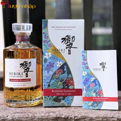 Suntory Hibiki Blossom Harmony 2025