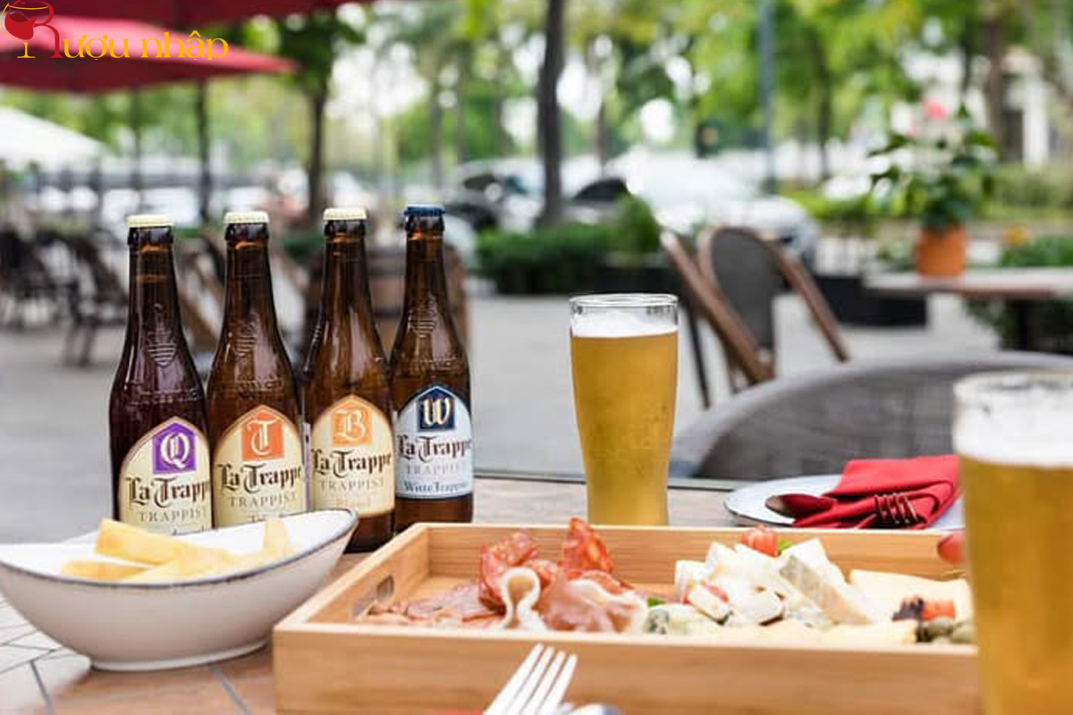 Bia La Trappe Witte Trappist Chính Hãng