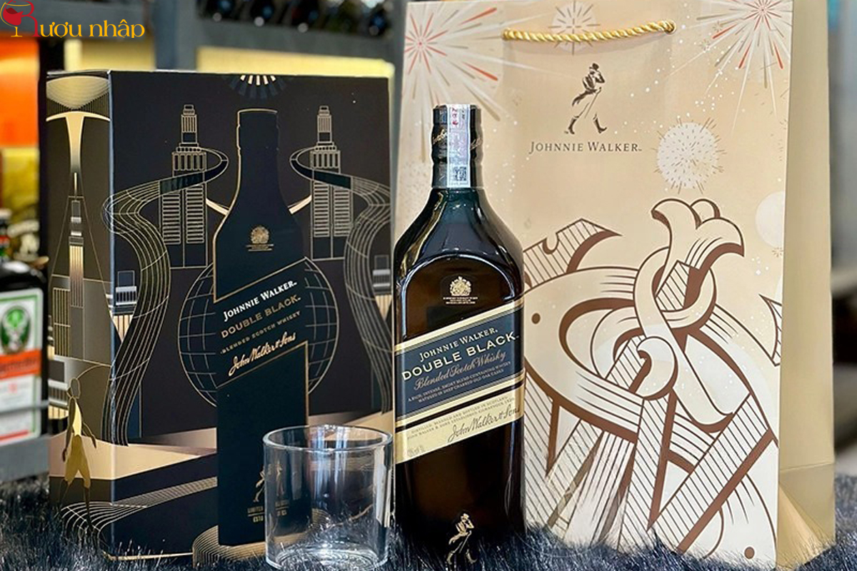 Johnnie Walker Double Black Hộp Quà 2025 Xuân Ất Tỵ