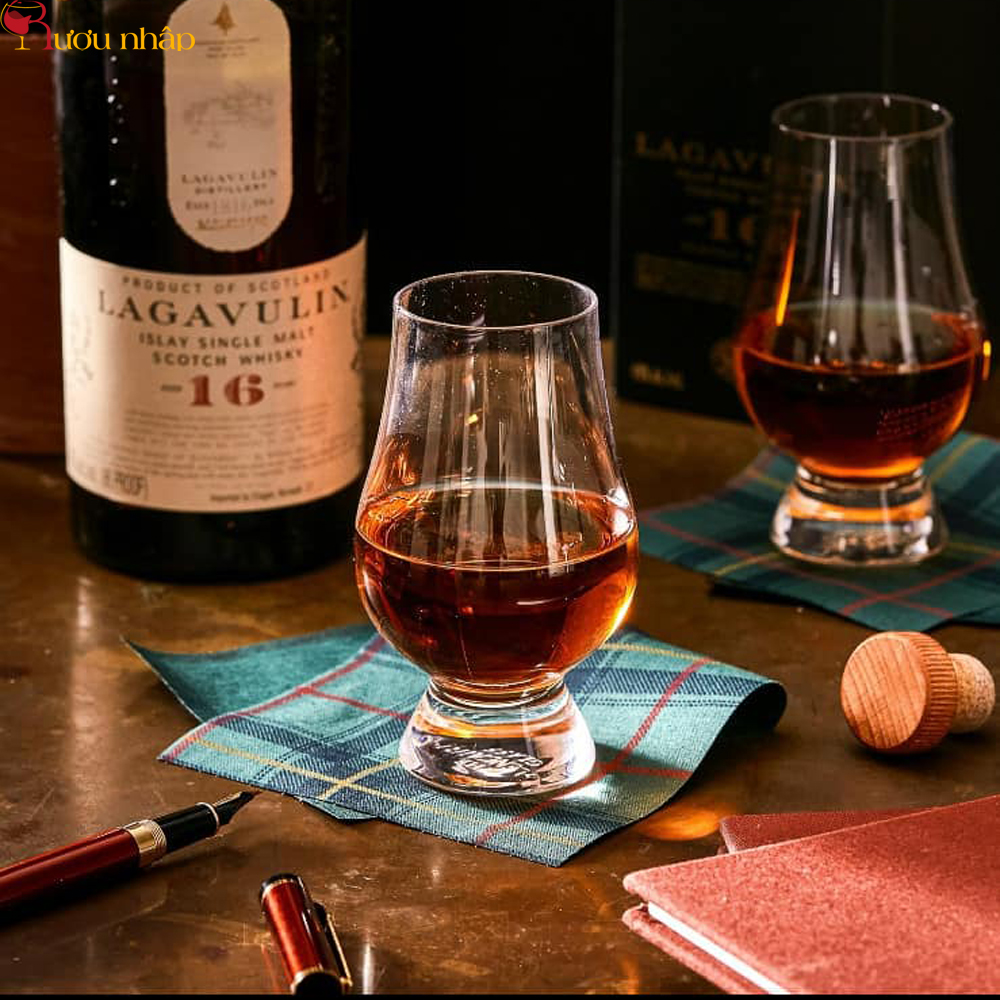 Rượu Lagavulin 16 Năm - Whisky Khói