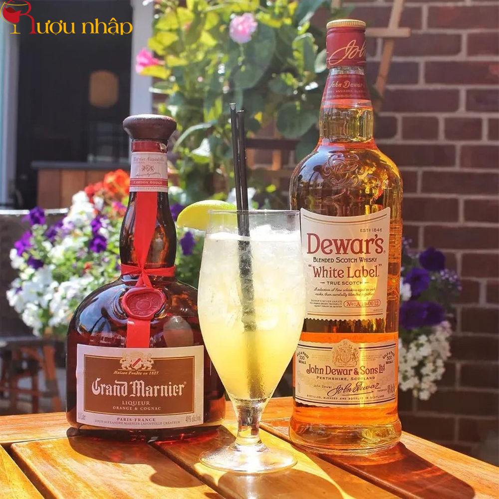 Rượu Dewar's White Label 1846 Blended Scotch Whisky