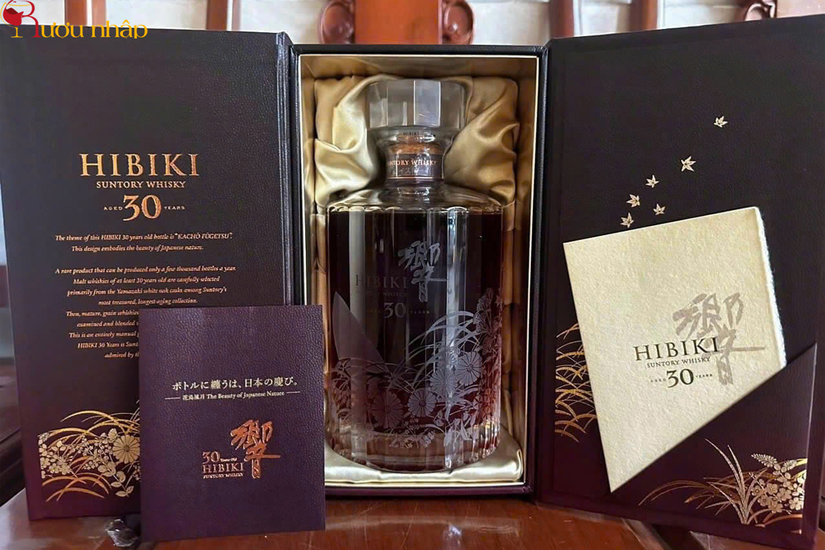 Rượu Hibiki 30 năm Tuyệt tác nghệ thuật từ Nhật Bản