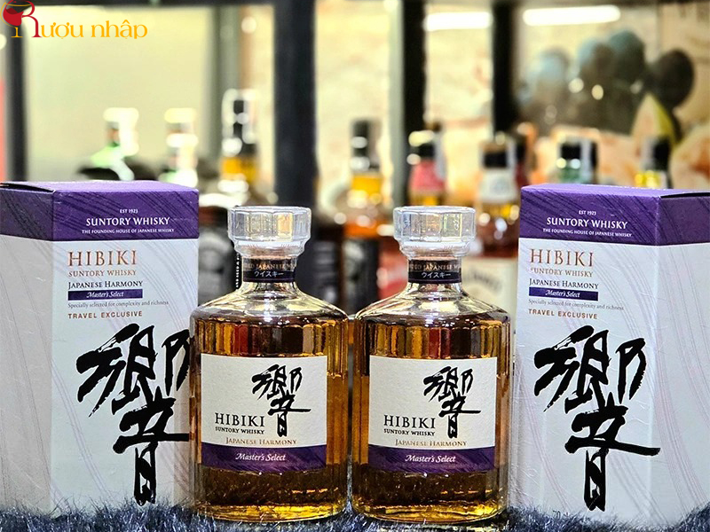 Rượu Hibiki Master's Select Tuyển chọn từ Chuyên gia