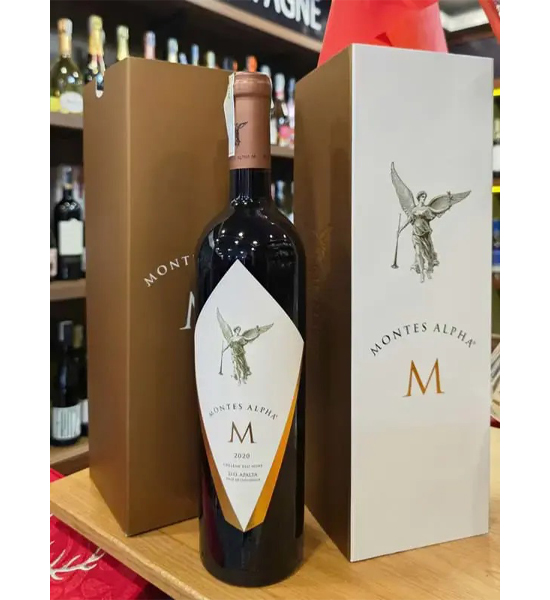 Rượu Vang Chile Montes Alpha M
