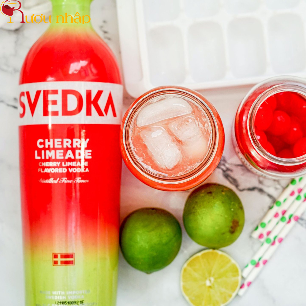Rượu Vodka Svedka Cherry – Vodka hương anh đào Thụy Điển