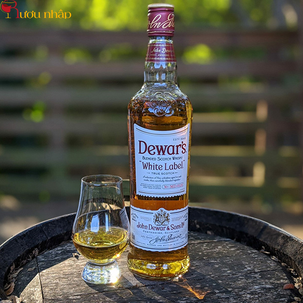 Rượu Whisky Scotland Dewar's White Label Chính Hãng