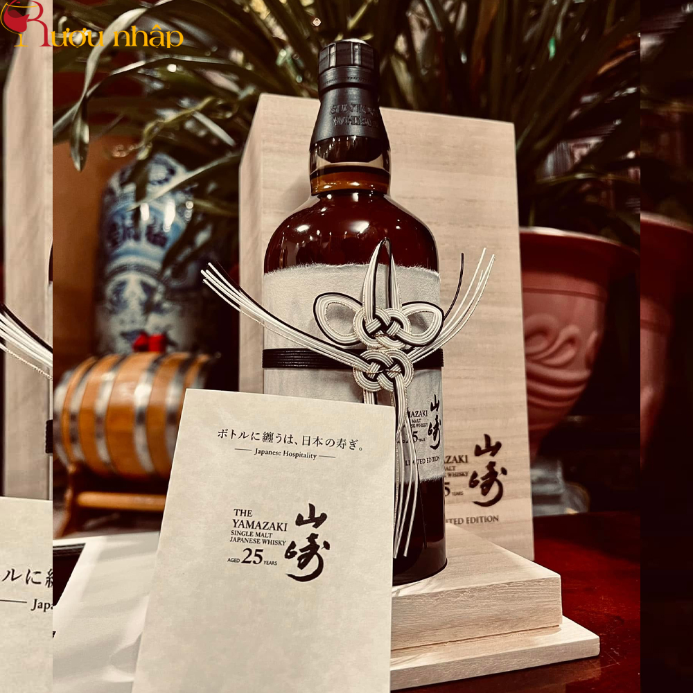 Rượu Yamazaki 25 Year Old Limited Edition hính Hãng