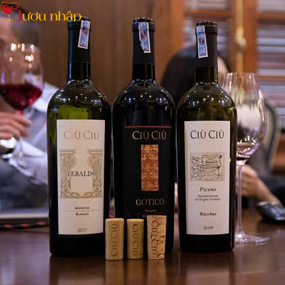 Vang Ciu Ciu Tebaldo