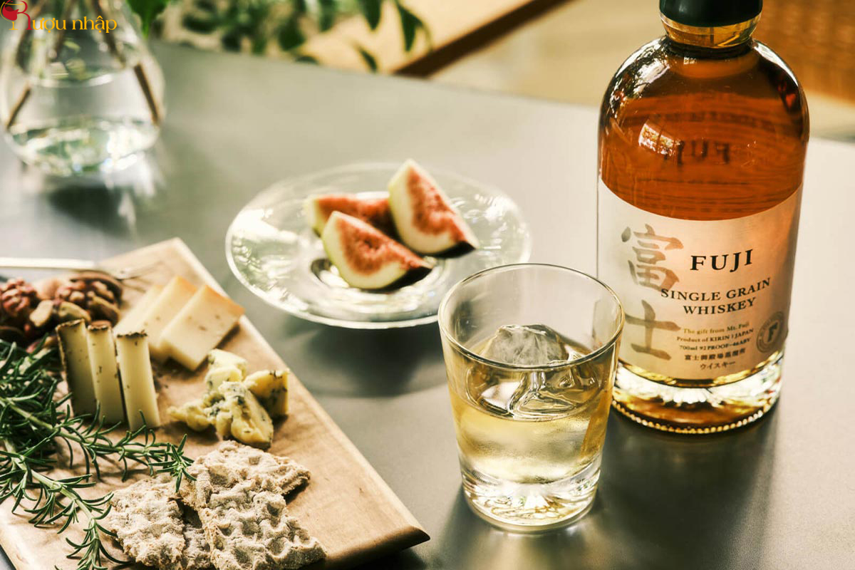 Hương vị đặc trưng và cách thưởng thức Single Malt Whisky Nhật
