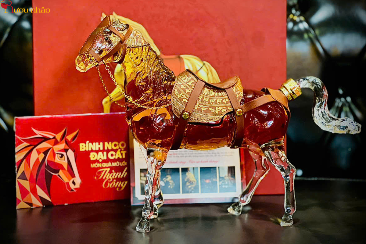 Rượu Ngựa Thủy Tinh Long Mã Đại Việt Nhập Khẩu Chính Hãng