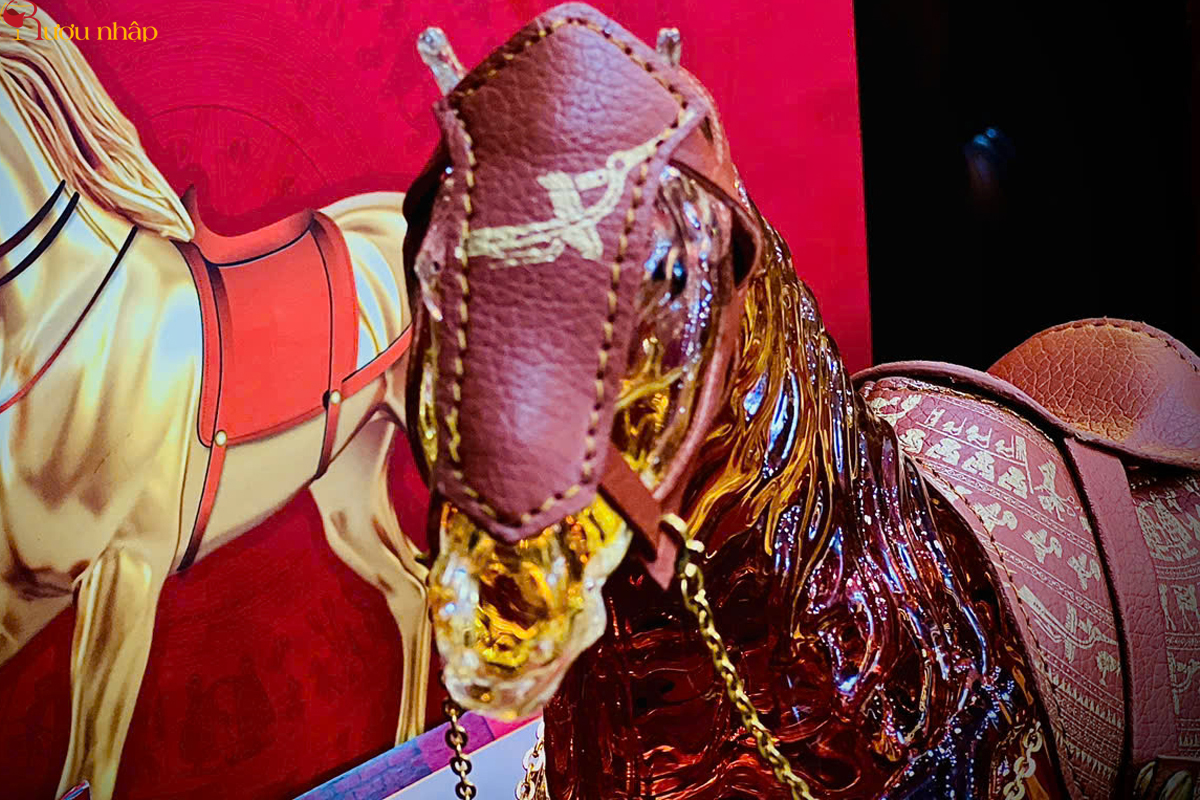 Rượu Ngựa Thủy Tinh Long Mã Đại Việt