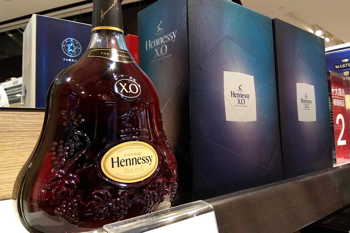 Tại nên mua rượu Hennessy tại Rượu Nhập