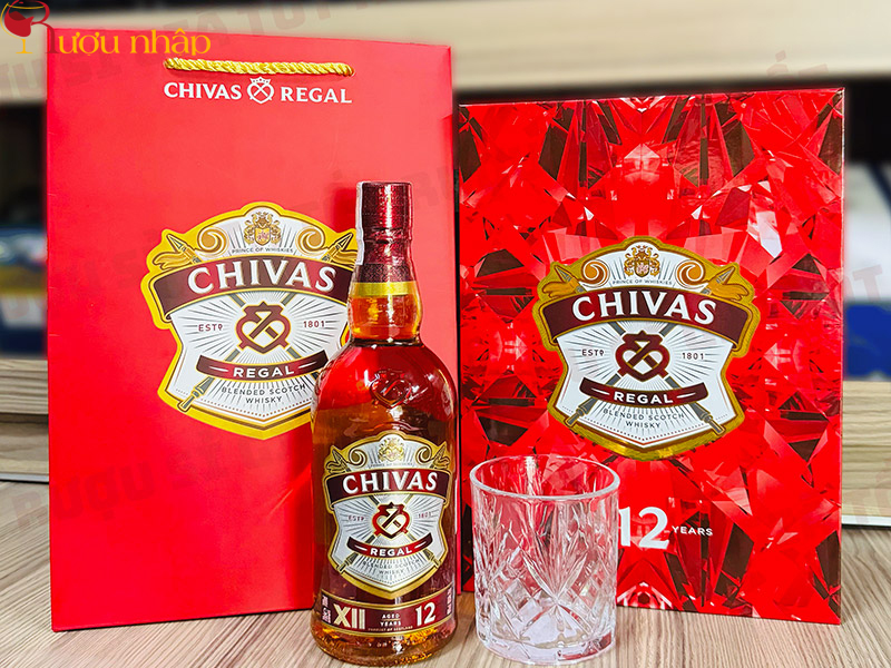 Chivas 12 Hộp Quà - Chivas 12 Hộp Quà 2026
