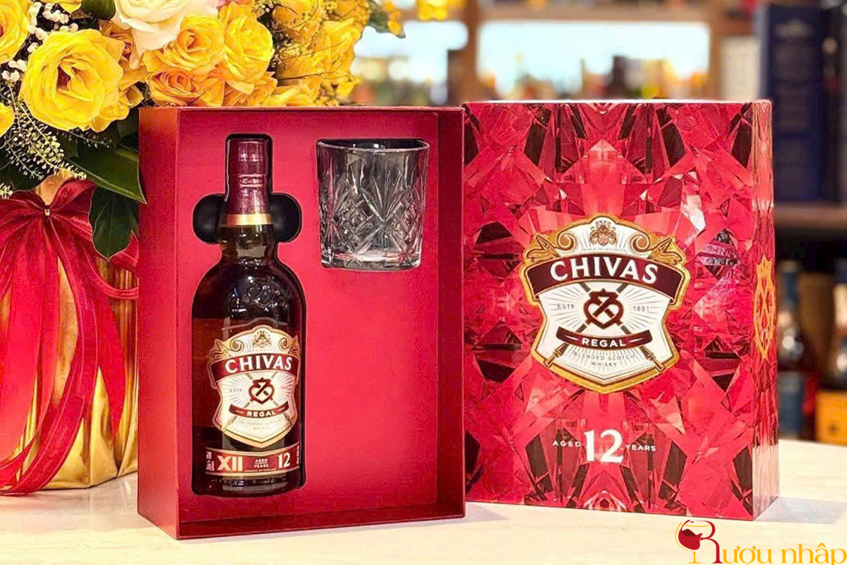 Chivas 12 năm - sét Hộp quà Tết 2026