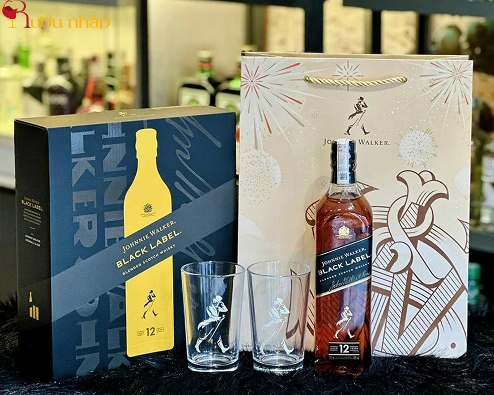 Johnnie Walker Black - Hộp quà Tết 2026 Johnnie Walker Black Hộp quà Tết 2026