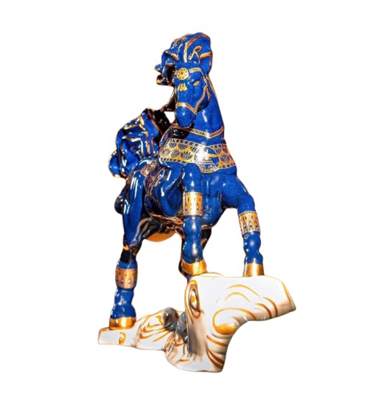 Rượu Ngựa Sứ Vip Doha Royal Darius XO Mã Thượng Vân 0 Rượu Ngựa Sứ Vip Doha Royal Darius XO Mã Thượng Vân