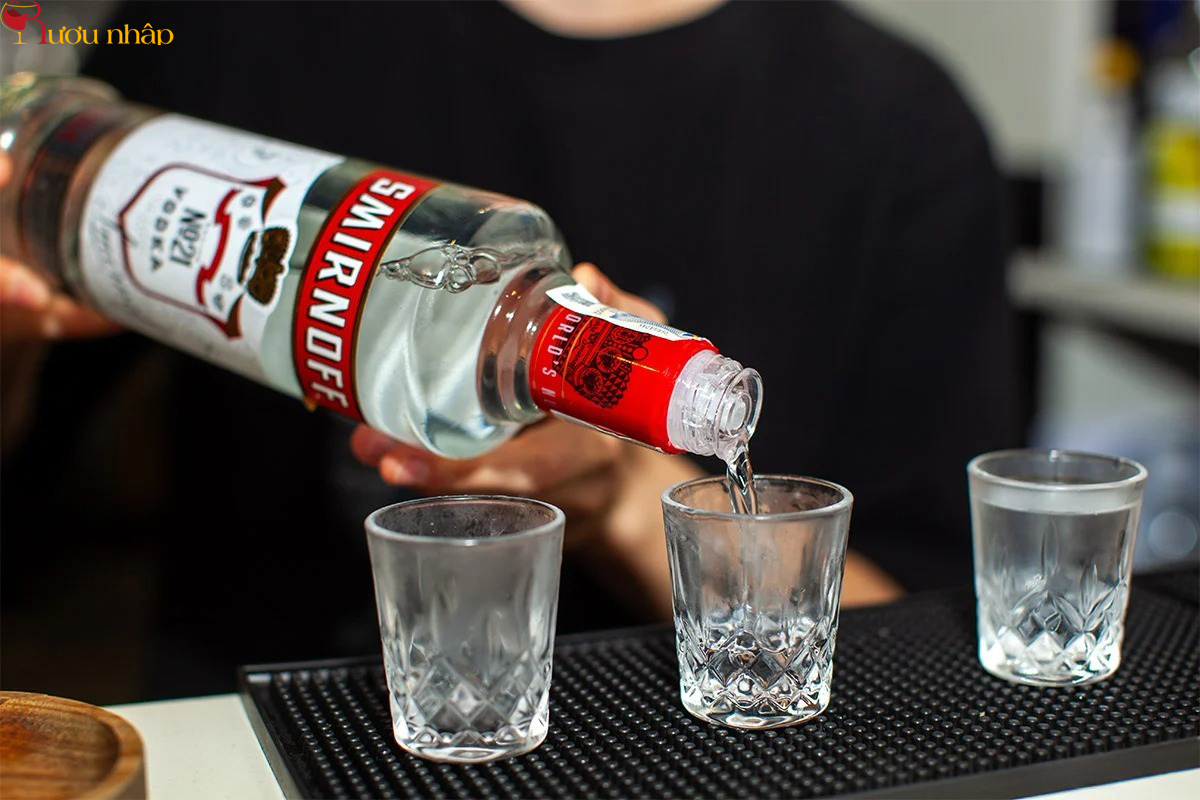 Cách thưởng thức rượu vodka Nga