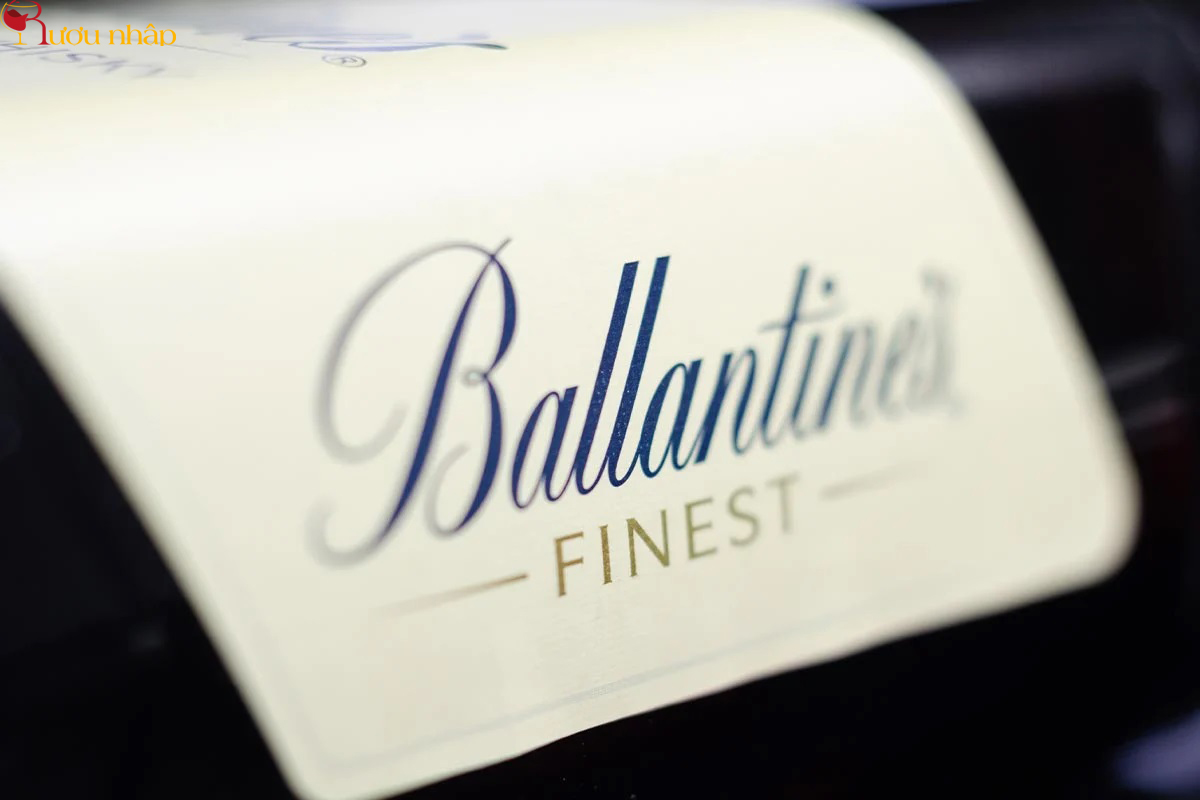 Chọn đúng phiên bản Ballantine’s giúp bạn thưởng thức trọn vẹn và phù hợp với từng mục đích sử dụng.