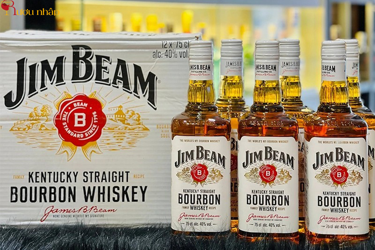 Rượu Jim Beam White có hương vị êm dịu, dễ uống, giá cả phải chăng.