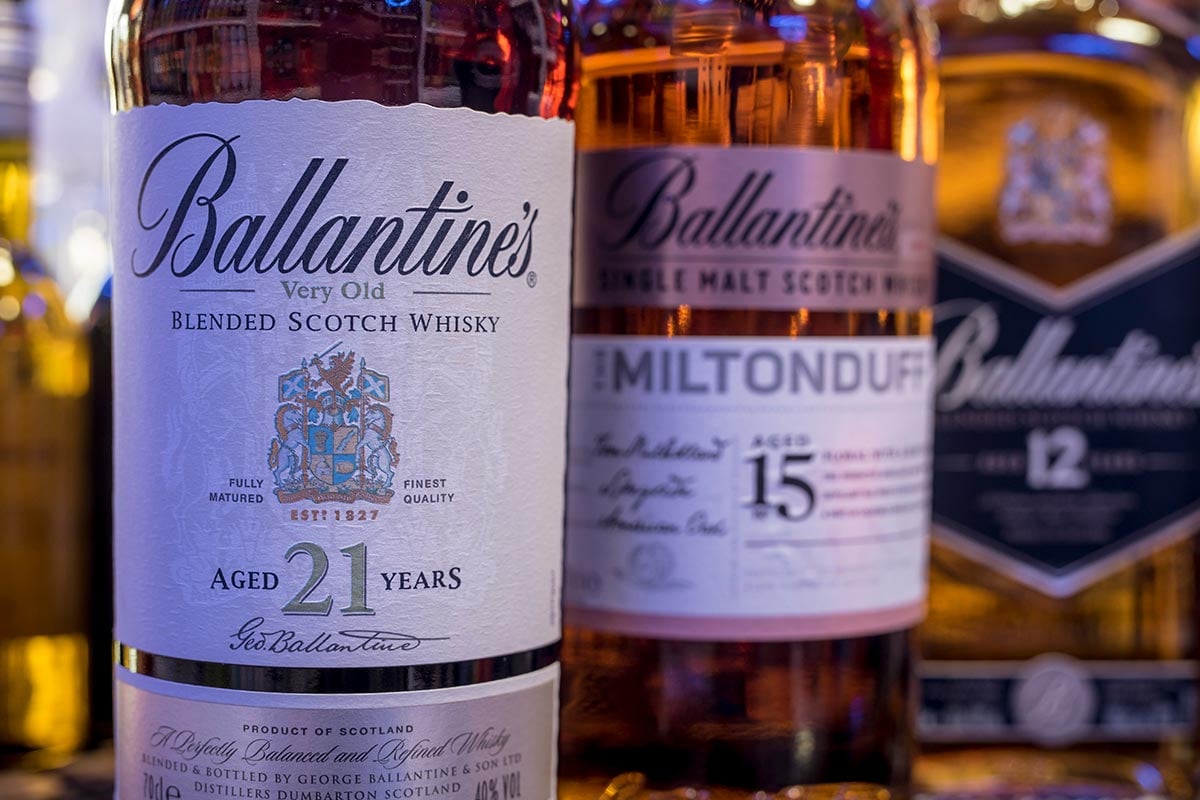 Giá rượu Ballantine’s