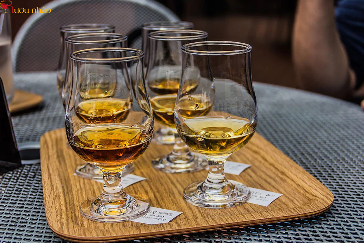 Cách thưởng thức Yamazaki whisky