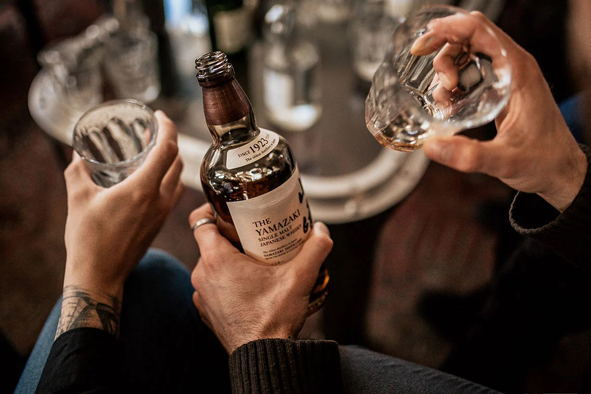 So sánh Yamazaki với whisky Nhật khác